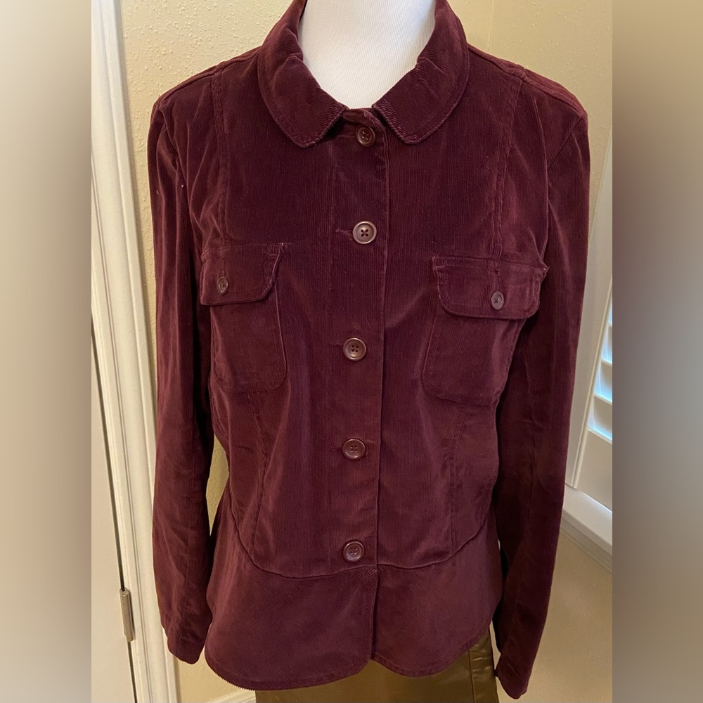 Soft deep maroon corduroy jacket. Excellent preowned condition.
